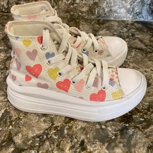 CONVERSE CHUCK TAYLOR ALL STAR Girls size11 Hi -Top 💗 platform  Sole Sneakers